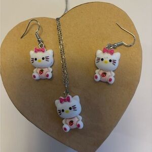Hello kitty necklace set